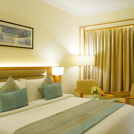 Aditya Park-A Sarovar Portico Hotel Haydarabad Dış mekan fotoğraf